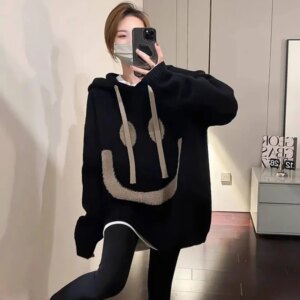 New Autumn Fashion Women Sweater y2k streetwear Beige Smiling Face Hoodie Loose Relaxed Versatile Mid length Knitted Top Mujer