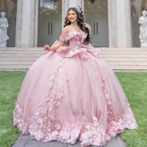 Customized Pink Charming Appliques Ball Gowns Quinceanera Dresses for Girls V-Neck Off the Shoulder Vestidos De 15 Anos