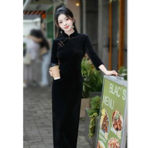 Black Velvet Long 3/4 Sleeve Cheongsam Qi Pao Autumn New Retro National Style Young Lady Daily Skirt