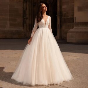 Luxury Sheer Neck Long Sleeve Beaded Wedding Dress for Women Ball Gown Tulle Backless Wedding Bridal Gown vestido de novia