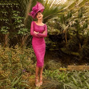 Exquisite Fuchsia Mother of the Bride Dress Lace Long Sleeves Mother Gown Tea Length Scoop Neck Wedding Party Dress 2024 On Sale