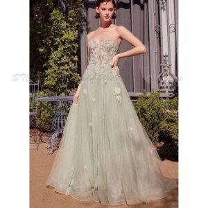 Pretty Prom Evening Dresses Women Strapless Sleeveless A Line Alliques Sequins Flowers Floor Length Yarn Banquet Party Gowns