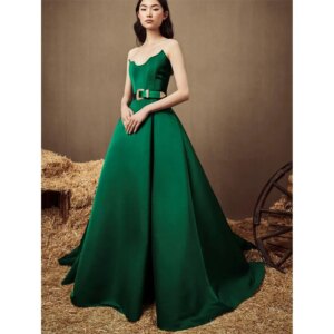 Exquisite Evening Dress Strapless Sleeveless A Line High Quality Floor Length Customized Special Occasion Banquet Wedding Gowns