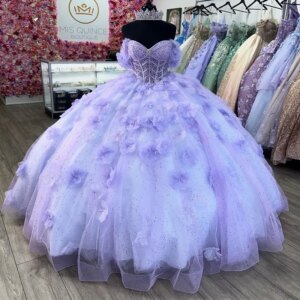 Lilac Sky Blue Princess Ball Gown Quinceanera Dresses 2025 Off Shoulder Flower Beaded Crystals Tull Sweet 16 Prom Party Gown