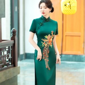 Women’s long slim-fit silk cheongsam mid-length daily wear
