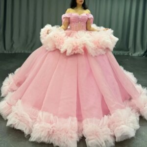 Pink Quinceanera Dresses Off Shoulder Ball Gown Sweet 16 Dress Beading Crytal Tiered Tull Birthday Party Vestidos 15 De Anos