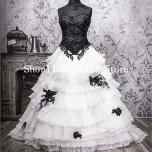 Vintage Black White Wedding Dresses Gothic Bodice Corset Lace Beaded Applique A-line Puffy vestido de noiva Customized
