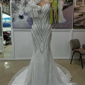2025 Arabic Ivory Pearls Mermaid Elegant Beaded 3D Flower Customized Evening Dress Luxury Crystal Dubai Wedding Party Dresseses