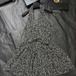 Women’s new vacation neck hanging jumpsuit  Woman Clothes Bodysuit Women Overalls Jumpsuits Overalls Shorts Playsuits