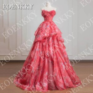 EOENKKY Strapless Floral Print Prom Dress Woman Elegant Tiered Ruffles Formal Evening Dresses Customized فساتين سهره فخمة 2025