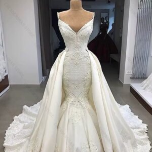 Spaghetti Strap Fashion Appliques Lace Mermaid Wedding Dress with Detachable Train V-Back Bride Dress vestido de novia