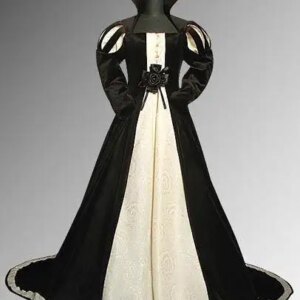 Tudor Wedding Gown Tudor Renaissance Beautiful Black Velvet Wedding Dress Queen Princess Dress Cosplay Costume