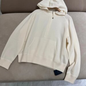 High-quality casual loose 100% wool knitted hoodie