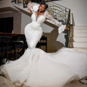 Customized Mermaid Wedding Dress Bridal Gowns For Bride Long Sleeve Appliqued Beaded Pearls Lace Black Women