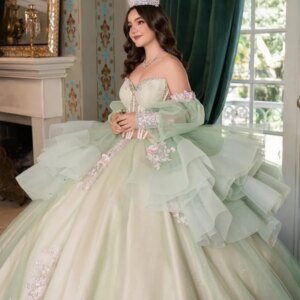 Customized Mint Green Off Shoulder Quinceanera Dress Tull crystal Lace applique flower layering vestidos de 15 Quinceanera