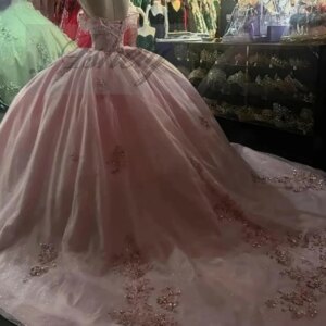 Charming Mexican Nude Pink Quinceanera Dresses Off Shoulder Beading Applique Ball Gown Sweep Train Prom Party Dress 15 16 Girls