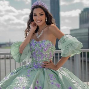 Customized Mint Green Off Shoulder Quinceanera Dress Tull applique flower Lace layering vestidos de 15 Quinceanera 