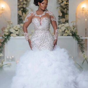 Aso Ebi Plus Size White Lace Mermaid Wedding Dresses Luxurious Lace Rhinestones Full Sleeves Tiers Vintage Bridal Gowns