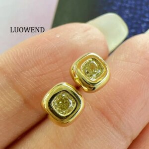 LUOWEND 100% 18K Yellow Gold Earrings Fashion Elegant Style Real Natural Yellow Diamond Stud Earrings for Women Fine Jewelry