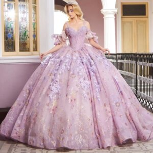 Light Lilac Shiny Quinceanera Dresses Off Shoulder Ball Gown Sweet 16 Dress Beads Applique Lace Bow Tull Birthday Party Vestidos