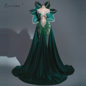 Unique Green Satin Evening Gown Beading Star Shaped Embellished Shoulders Party Dress 2025