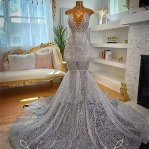 Silver Luxury African Prom Dress For Women Customized Sparkly Diamond Crystal Gillter Black Girl Birthday Gown vestidos de gala