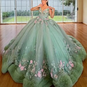 Customized Green Spaghetti 3D Flower Quinceanera Dress Bead Applique Birthday Dress Ruffles Graduation Gown Sweet 16