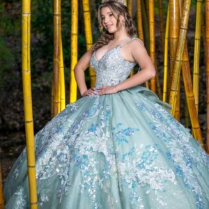 Customized Shiny Mint Green Off Shoulder V-neck Quinceanera Dress sequin applique Tull crystal Lace Bow vestidos de 15 Quinceane