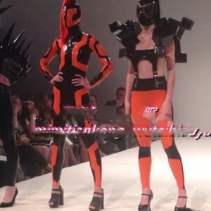 Bar GOGO technology sports suit performance clothes orange patent leather DS performance clothes for men and women.
