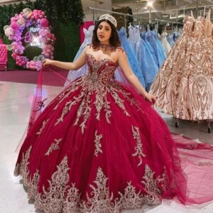 Red Sweetheart Quinceanera Dresses For 16 Girl Off the Shoulder Appliques Lace Beads With Cape Princess Ball Gowns Birthday Prom