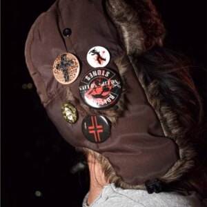 Badge elegant and fashionable Lei Feng ear-covering hat