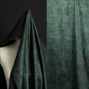 High Quality Green Gilding Real Silk Gambiered Guangdong Fabric Satin Clothing Dress Cheongsam