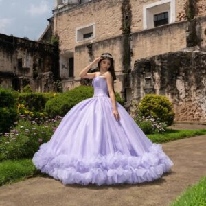 Customized Shiny Lavender Purple V-neck Off Shoulder Quinceanera Dress Tull applique Lace vestidos de 15 Quinceanera 