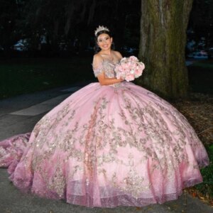 Pink Shiny Quinceanera Dresses Ball Gown Off The Shoulder Gold Applique Lace Beading Tull Party Birthday Sweet 16 Vestidos De 15