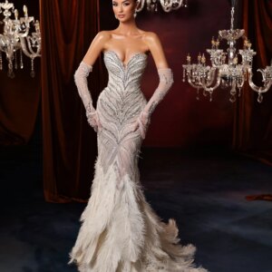 Luxurious Silver Crystal Feathers Evening Dress Without Gloves Elegant Charming Wedding Party Gown Customized Sexy Prom Dresses