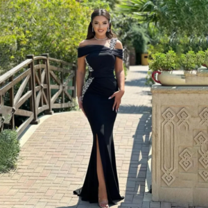 2025 Off Shoulder Black Mermaid Beaded Evening Dress Custom Made Arabic Slit Prom Gown Party Dress Vestidos