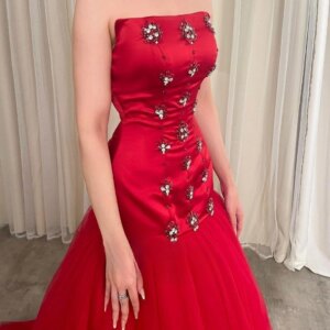 Prom Dresses Red Strapless Evening Dresses Crystal Beads Satin Tulle Floor-Length Formal Occasion Bride Party Dresses