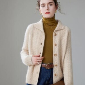 High Quality Retro Lapels Simple Bottoming Shirt Twisted Thickening Cardigan New Knitted Coat