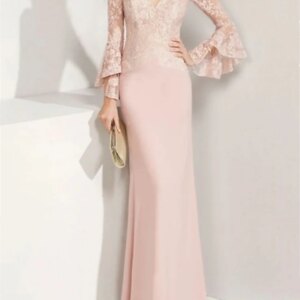 Customized Long Pink V-Neck Lace Mother of the Brides Dresses Mermaid Crepe Floor Length Button Back Godmother Dress for Women