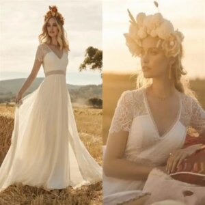 Simple Elegance Princess 2024 new Vintage A-line wedding dress Sexy V-neck lace Decal short sleeve Beach bridal dress custom