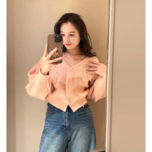25 Early Spring Japanese New V-Neck Flower Embroidered Loose Sweater Knitted Cardigan