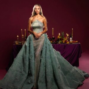 Green Gorgeous Luxury Strapless Sleeveless A Line Detachable Meimaid Inside Alliques Sequins Sweep Train Evening Celebrity Gowns