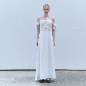 Elegant Sweetheart Neck Bridal Gown A Line Off The Shoulder Soft Satin Wedding Dress Classic Bridal Party Dress G4966