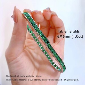 AButterfly 18K14K 10K Gold Jewelry Customized Production Can Be Produced According To Customer   With Quality Assurance