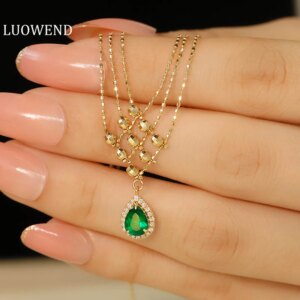 LUOWEND 100% 18K Yellow Gold Necklace Shiny Diamond Natural Emerald Necklace for Women Vintage Elegant Style High Party Jewelry