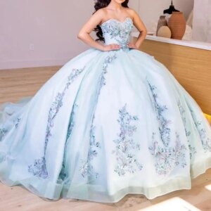Sky Blue Quinceanera Dresses Ball Gown Off Shoulder Sequin Appliques Beading Crystal Tull Sweet 16 Dress Vestidos 15