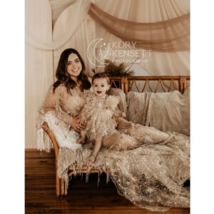 Don&Judy Mommy& Me Robe Set Kids Girl Dress for Mother and Daughter Pregnant Photo Shoot Clothes Party Gowns Photography Props