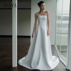 Elegant Satin Wedding Dresses With Detachable Cape Strapless Sleeveless A Line Simple Sweep Train Zipper Bridal Gown TSWD375