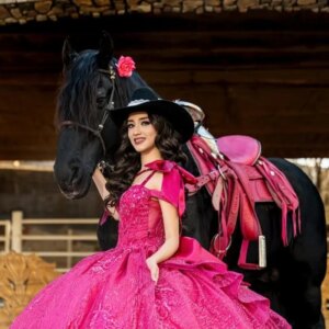 Customized Rose Red Off Shoulder Quinceanera Dress Tull applique crystal Long tail Bow vestidos de 15 Quinceanera