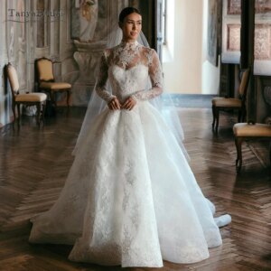 Sheer High Neck Lace Wedding Dress ,Princess Skirts Elegant Charming A Line Bridal Gowns With Train Chic DW970